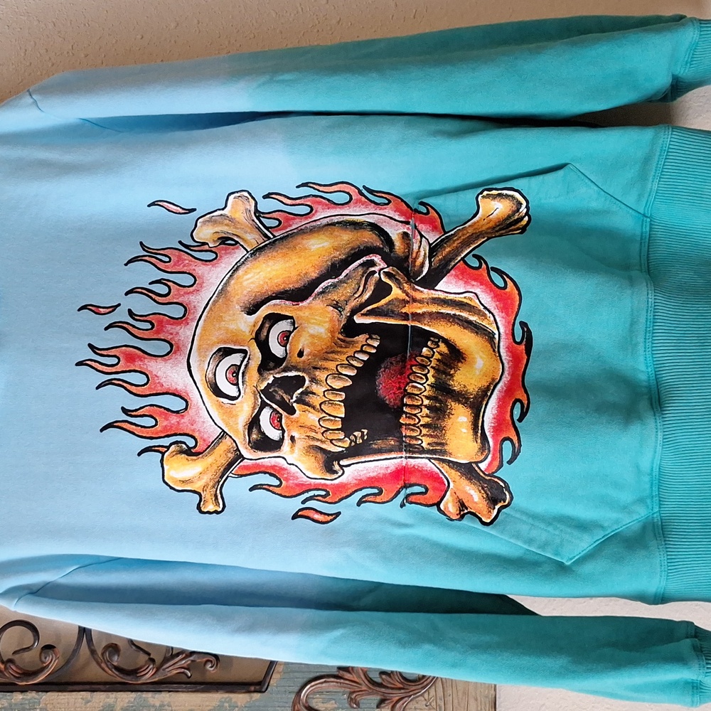 MBM - UNISEX Blazing Fire Skull Hoodie Sweatshirt  Size Small